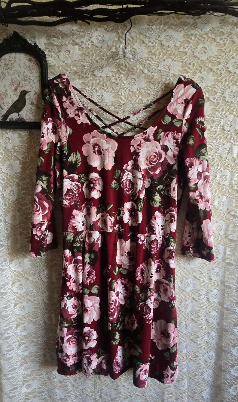 By & By Burgundy Pink Rose Floral Strappy Back Skater Dress Size [Juniors XXL]
